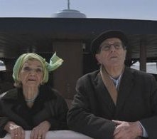 Manoel De Oliveira e Maria Isabel de Oliveira in una scena di  Cristóvão Colombo - O Enigma