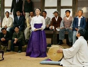 Oh Jung-hae in una scena di Beyond the Years