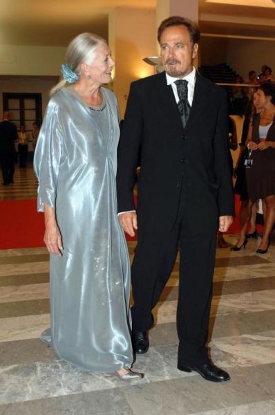 Vanessa Redgrave Con Il Marito Franco Nero Alla Premiere Veneziana Di Espiazione 46872