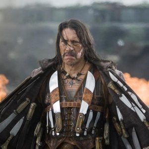 Danny Trejo in una scena del film Planet Terror, episodio del double feature  Grind House