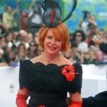 Venezia 2007 Marina Ripa Di Meana Con Uno Dei Suoi Fantasiosi Cappelli 47006