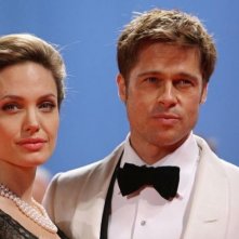 Angelina Jolie E Brad Pitt Sul Red Carpet Di Venezia 64 47035