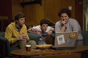 Jonah Hill, Michael Cera e Christopher Mintz-Plasse in una sequenza di SuxBad ??