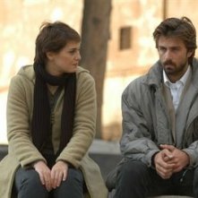 Kim Rossi Stuart e Paola Cortellesi in una scena del film Piano, solo