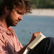 Kim Rossi Stuart in una scena del dramma Piano, solo