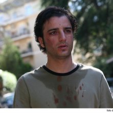 Nicolas Vaporidis in una scena del film Cemento armato, fotografato da Francesca Martino