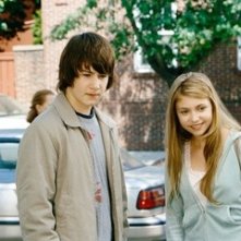 Alex Neuberger e Taylor Momsen in una scena del film Underdog