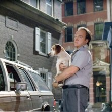 James Belushi in una scena del film Underdog