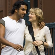 Jodie Foster E Naveen Andrews In Una Scena De Il Buio Nell Anima 47765