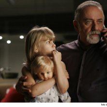 Giorgio Faletti in una scena drammatica del film Cemento armato