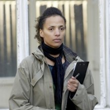 Una scena di In questo mondo libero... di Ken Loach