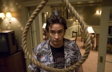 un cappio per John Cusack in una sequenza del film 1408