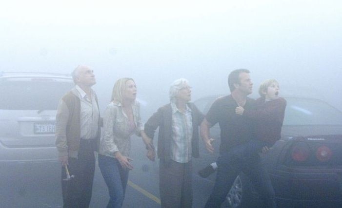 Una scena del film The Mist, tratto da 'La nebbia', un racconto di Stephen King