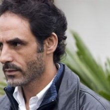 l'attore Ahmed Hefiane in una scena de La giusta distanza