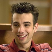 Jay Baruchel in una scena di Molto incinta