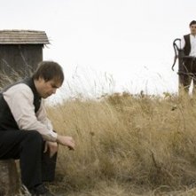 Casey Affleck e Sam Rockwell in una scena de L'assassinio di Jesse James