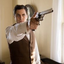 Casey Affleck in una sequenza de L'assassinio di Jesse James
