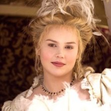 Abbie Cornish in una scena del film Elizabeth: The Golden Age