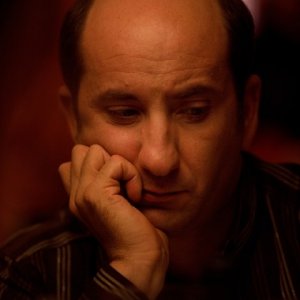 Albanese in una sequenza del film Giorni e nuole