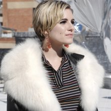 La bella Sienna Miller in una sequenza del film Factory Girl