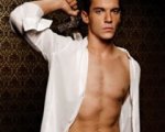 Magia! Jonathan Rhys Meyers diventa Mandrake
