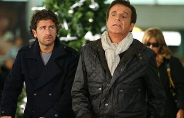 Christian De Sica con Alessandro Siani in una scena del cinepanettone Natale in Crociera