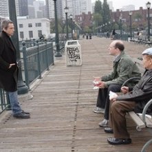 Ben Stiller con suo padre Jerry Stiller e Robert Corddry in una scena de Lo spaccacuori.