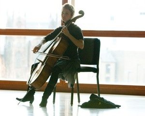 Keri Russell in una immagine di August Rush