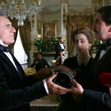 Lando Buzzanca in una sequenza de I vicerè