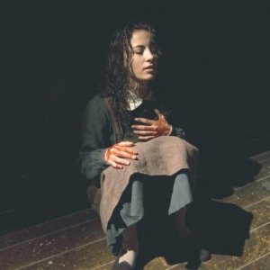 Chiara Tortorella in una scena del film Il nascondiglio