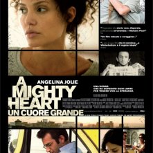 La locandina italiana di A Mighty Heart - Un cuore grande