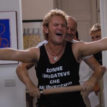 Enzo Salvi  in una scena di Matrimonio alle Bahamas