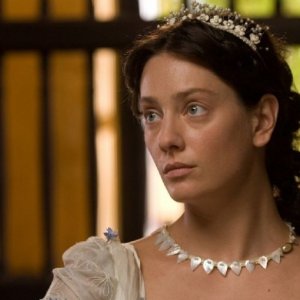 Giovanna Mezzogiorno in una scena de L'amore ai tempi del colera