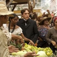Bardem in una scena de L'amore ai tempi del colera