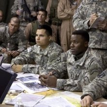 Michael Pena e Derek Luke in una scena di Leoni per agnelli