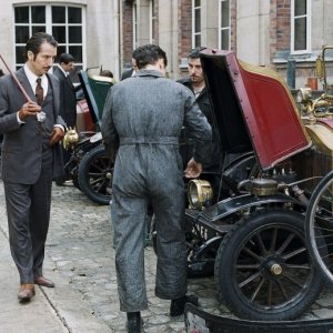 Un'immagine del film Triplice inganno