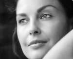Ashley Judd operata d'urgenza sul set