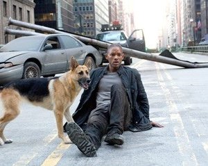 Will Smith in una sequenza di Io sono leggenda, di Francis Lawrence (2007)