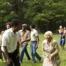 Denzel Washington e Ruby Dee in una scena del film American Gangster