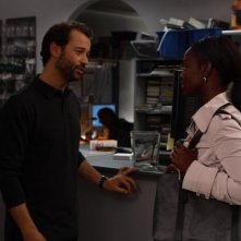  Fabio Volo accanto ad Aissa Maiga in una scena del film Bianco e Nero