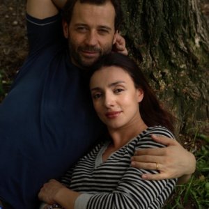 Ambra Angiolini e Fabio Volo in una scena del film Bianco e Nero