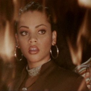 Bianca Lawson in una scena dell'episodio 'L'unione fa la forza (2° parte)' di Buffy - L'ammazzavampiri 