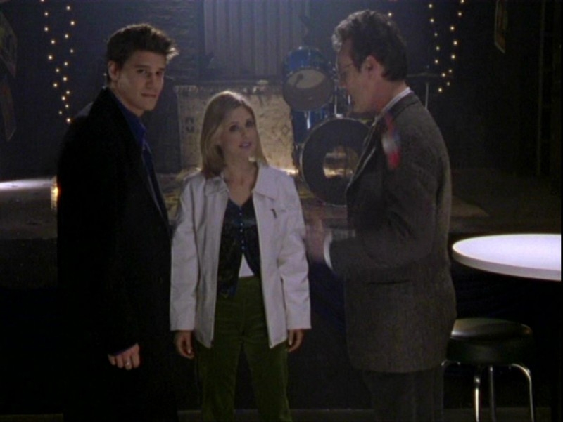 David Boreanaz Sarah Michelle Gellar E Anthony Head In Una Sequenza Dell Episodio Sorpresa Di Buffy L Ammazzavampiri 50807