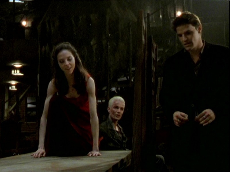 James Marsters Juliet Landau E David Boreanaz In Una Scena Dell Episodio Un Attimo Di Felicita Di Buffy L Ammazzavampiri 50826
