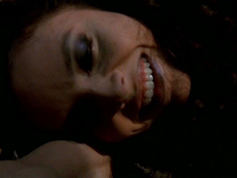 Juliet Landau In Una Scena Dell Episodio Un Attimo Di Felicita Di Buffy L Ammazzavampiri 50821