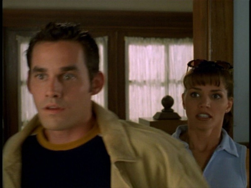 Nicholas Brendon E Charisma Carpenter In Una Scena Dell Episodio L Unione Fa La Forza 2A Parte Di Buffy L Ammazzavampiri 50746