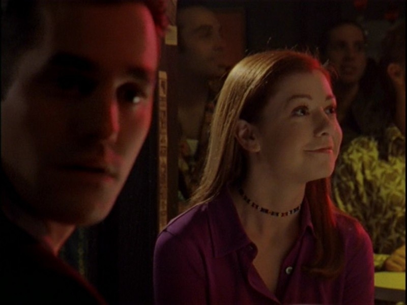 Alyson Hannigan E Nicholas Brendon In Una Scena Dell Episodio Caccia All Uomo Di Buffy L Ammazzavampiri 50905