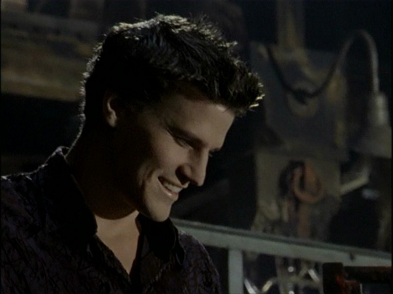David Boreanaz In Una Scena Dell Episodio Caccia All Uomo Di Buffy L Ammazzavampiri 50902