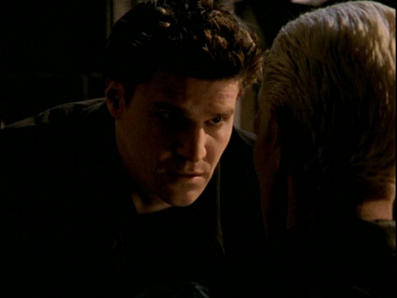 David Boreanaz In Una Sequenza Dell Episodio Passioni Di Buffy L Ammazzavampiri 50938