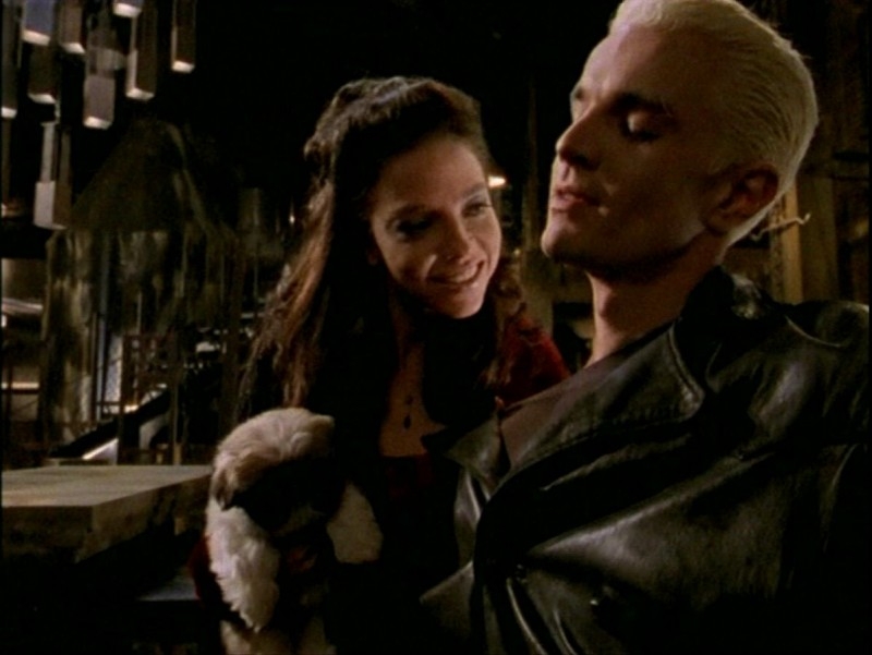 James Marsters E Juliet Landau In Una Scena Dell Episodio Passioni Di Buffy L Ammazzavampiri 50937